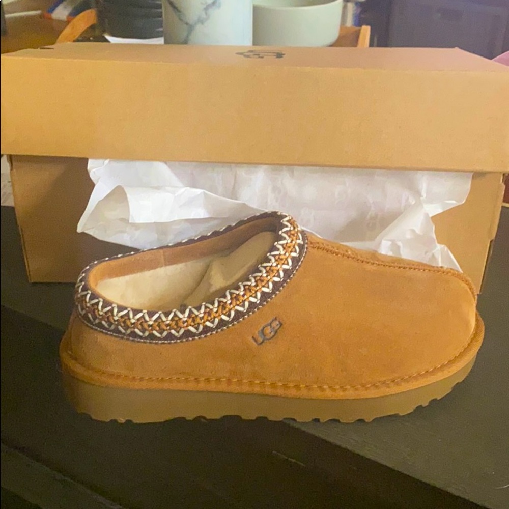 Ugg Tasman